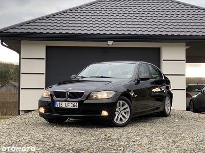 BMW Seria 3 320i