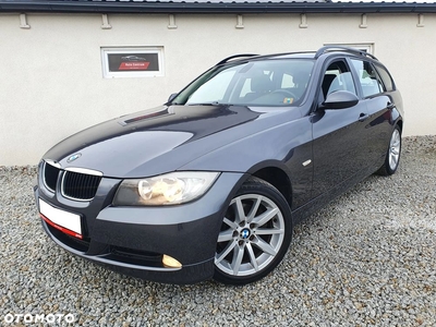 BMW Seria 3 320i