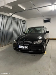 BMW Seria 3 325i