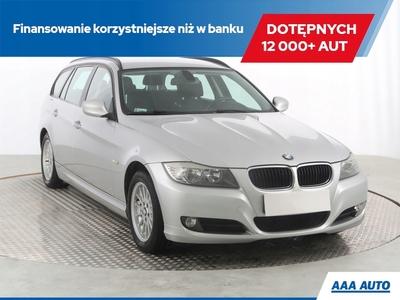 BMW Seria 3 E90-91-92-93 Touring E91 2.0 318i 143KM 2010