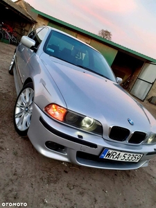 BMW Seria 5 523i