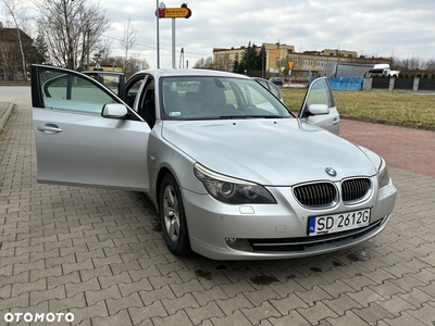 BMW Seria 5 523i