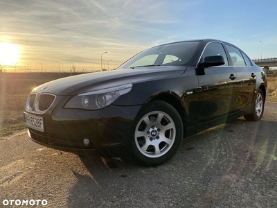 BMW Seria 5 523i