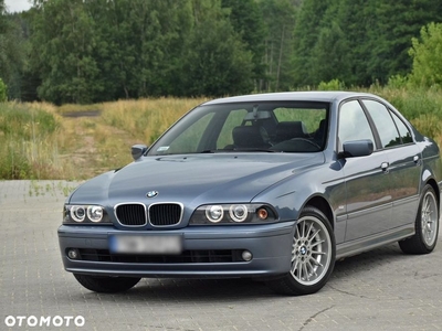 BMW Seria 5 525i