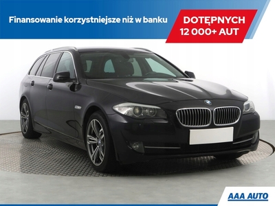 BMW Seria 5 F10-F11 Touring 525d 218KM 2013