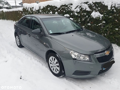 Chevrolet Cruze 1.6 LS