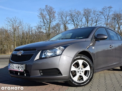 Chevrolet Cruze 1.8 LS+