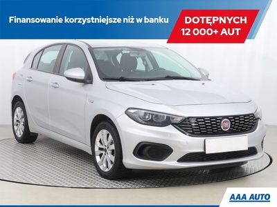 Fiat Tipo II Hatchback 1.4 T-Jet LPG 120KM 2017