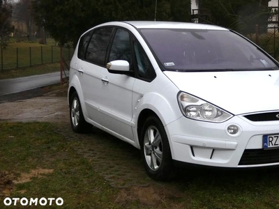 Ford S-Max 2.0 TDCi DPF Titanium