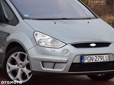 Ford S-Max 2.0 TDCi DPF Titanium