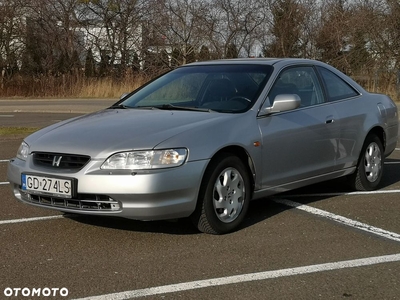 Honda Accord 2.0i ES