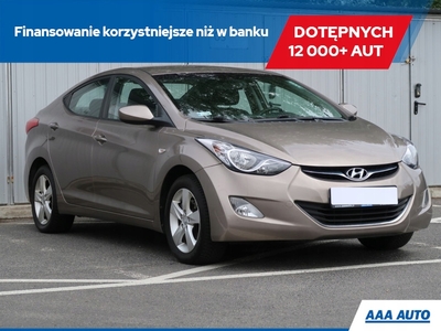 Hyundai Elantra V Sedan 1.6 D-CVVT MPI 132KM 2012