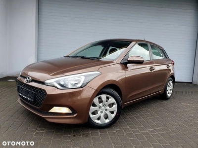 Hyundai i20 blue 1.2 YES