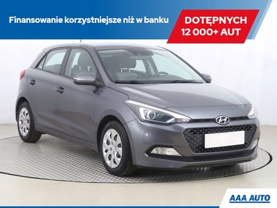 Hyundai i20 I Hatchback 5d Facelifting 1.4 CVVT 100KM 2015