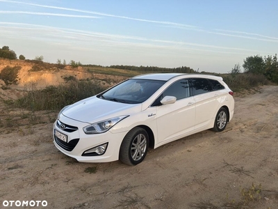 Hyundai i40 i40cw 1.7 CRDi blue Style