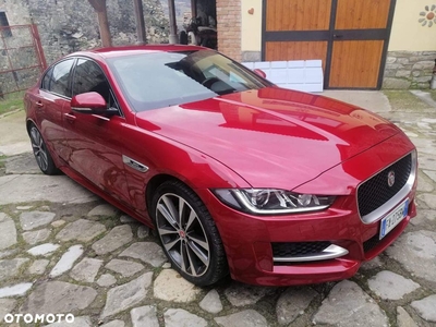 Jaguar XE 2.0 D R-Sport