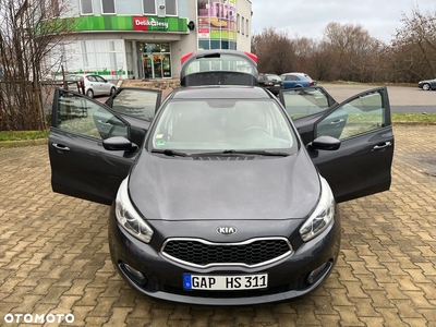 Kia Ceed 1.6 GDI Dream Team Edition