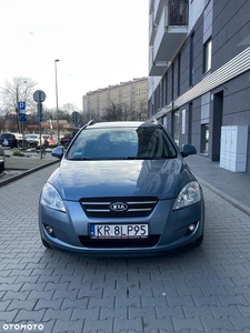 Kia Ceed Cee'd 1.6 Crdi Comfort +