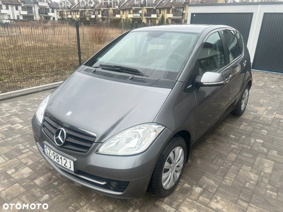 Mercedes-Benz Klasa A 160 BlueEFFICIENCY Elegance