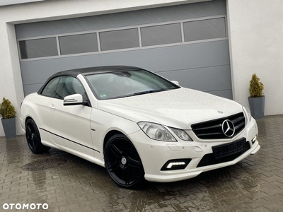 Mercedes-Benz Klasa E 200 Cabrio 7G-TRONIC