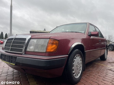 Mercedes-Benz W124 (1984-1993)