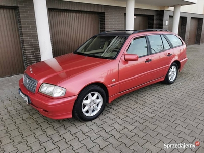 MERCEDES C KLASA W202 2,2 CDI 102KM KLIMA,HAK,JASNE WNĘTRZE