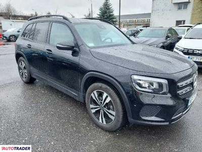 Mercedes GL 1.3 benzyna 163 KM 2022r. (Komorniki)