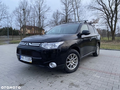 Mitsubishi Outlander 2.2 DI-D 4WD Automatik Diamant Edition