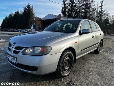 Nissan Almera