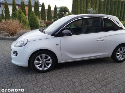 Opel Adam 1.2 White Link