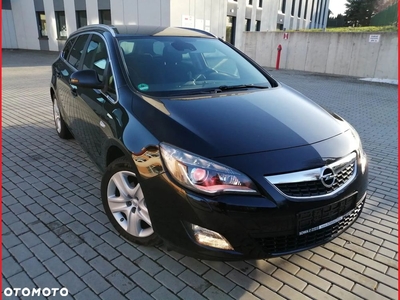 Opel Astra 1.4 Turbo Innovation