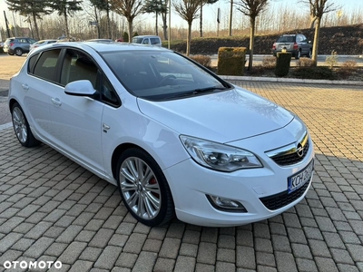 Opel Astra 1.6 Turbo Active