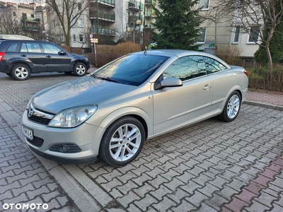 Opel Astra TwinTop 2.0 T Cosmo