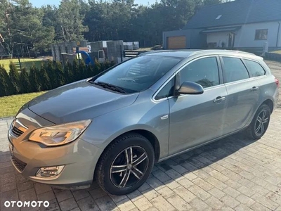 Opel Astra IV 1.4 T Sport