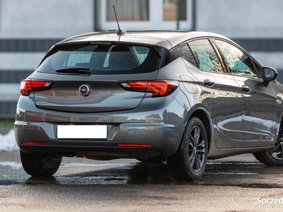 Opel Astra K 2020r.