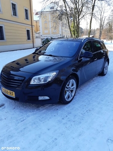 Opel Insignia 2.8 V6 Turbo Sports Tourer 4x4 Automatik Cosmo