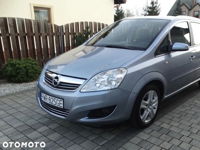 Opel Zafira 1.8 Cosmo