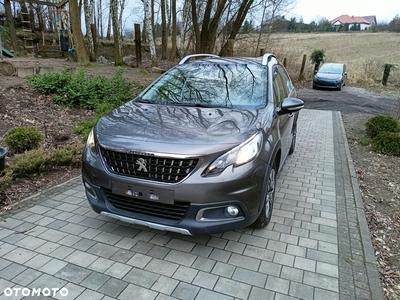 Peugeot 2008 1.2 VTi Allure