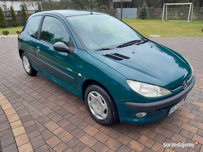 Peugeot 206 1.1 Benzyna W dobrym stanie Dwie sztuki