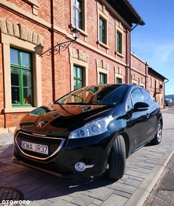 Peugeot 208 1.2 VTi Business Line