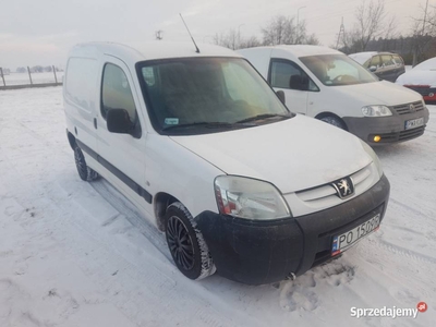 Peugeot Partner 1.4 benzyna 75km VAN Ciężarowy