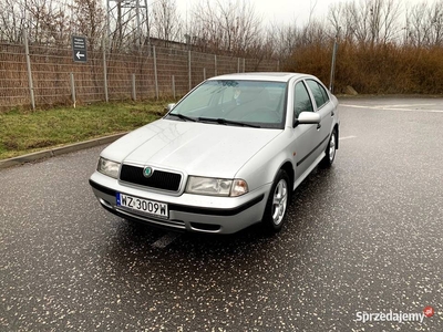 Skoda Octavia 1.8 LPG, Automat, Klima