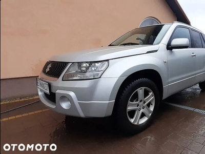 Suzuki Grand Vitara 2.0