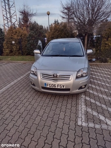 Toyota Avensis 1.8 VVT-i Sol Premium