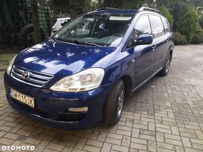 Toyota Avensis Verso