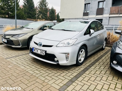 Toyota Prius (Hybrid)