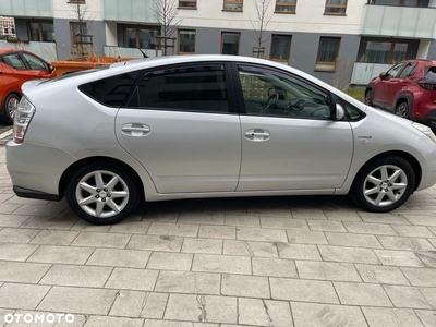 Toyota Prius (Hybrid) Executive