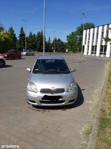 Toyota Yaris 1.0 Base