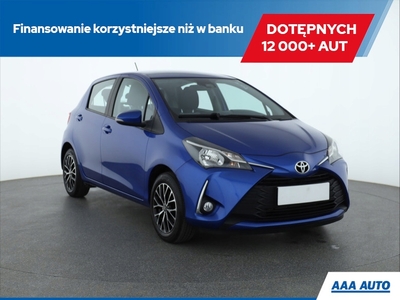 Toyota Yaris III Hatchback 5d Facelifting 2017 1.5 Dual VVT-iE 111KM 2017