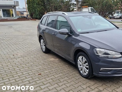 Volkswagen Golf 1.6 TDI SCR IQ.DRIVE